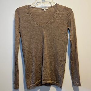 ANN MASHBURN V-Neck Long Sleeve 100 % Cashmere Sweater